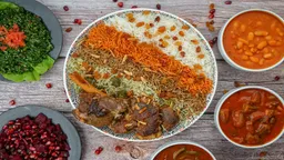 پیشنهادات ویژه دورهمی‌های دوستانه در جوجه طلایی